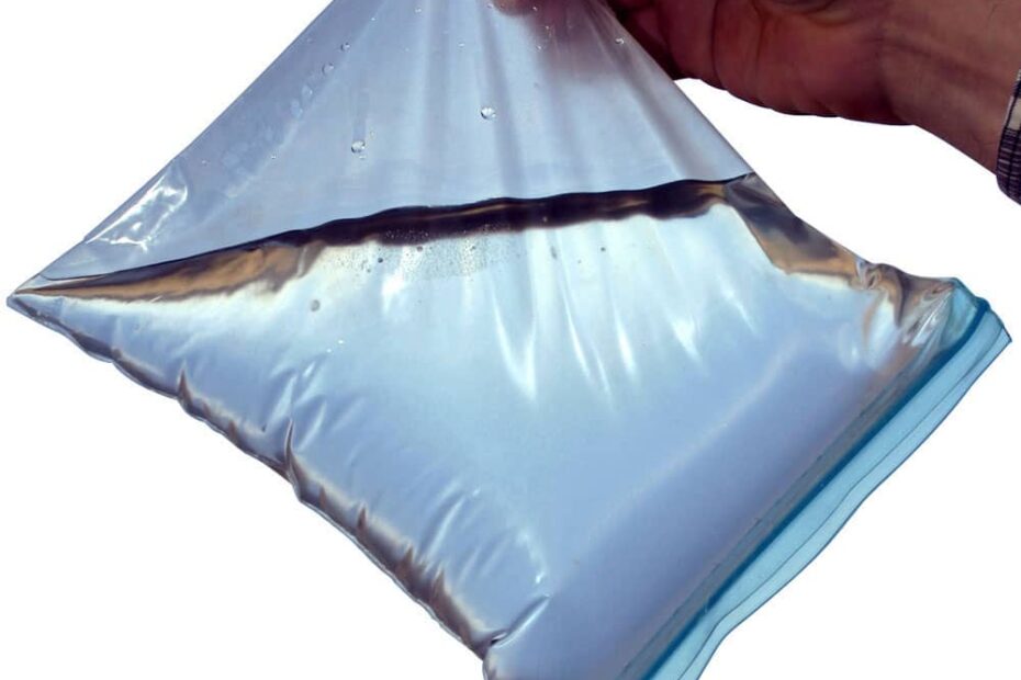 زیپ کیپ غیر قابل نفوذ